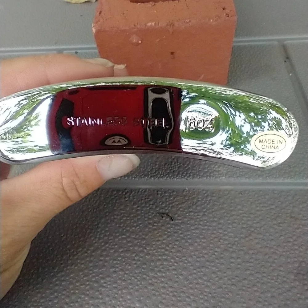 Stainless steel 6 oz. Hip flask. See pics for full - Picture 4 of 12